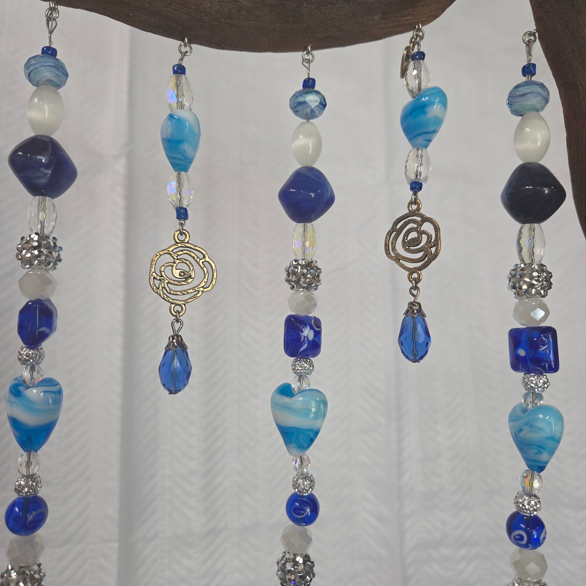 Driftwood Coastal Suncatcher – Ocean-Inspired Hanging Decor